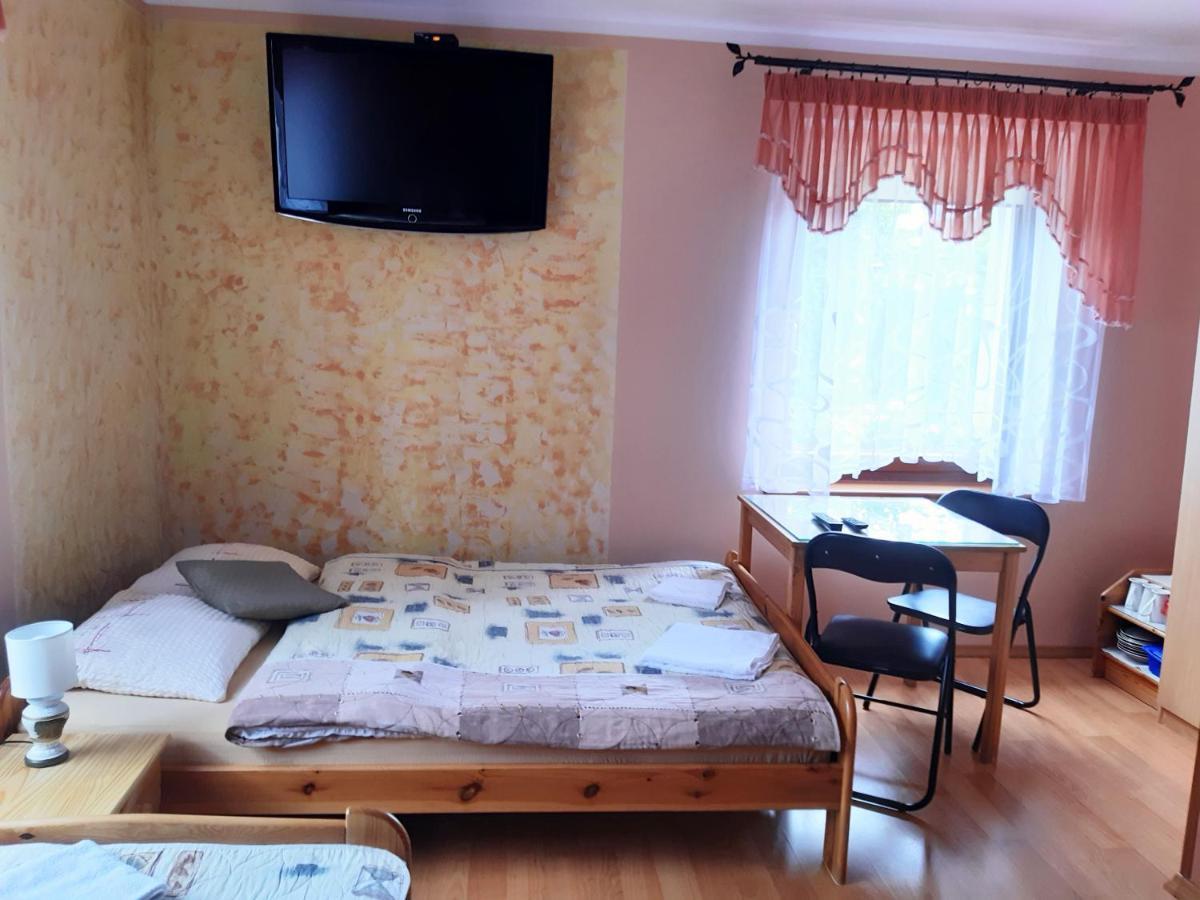 Kornelia Pokoje Goscinne Stronie Slaskie Ngoại thất bức ảnh